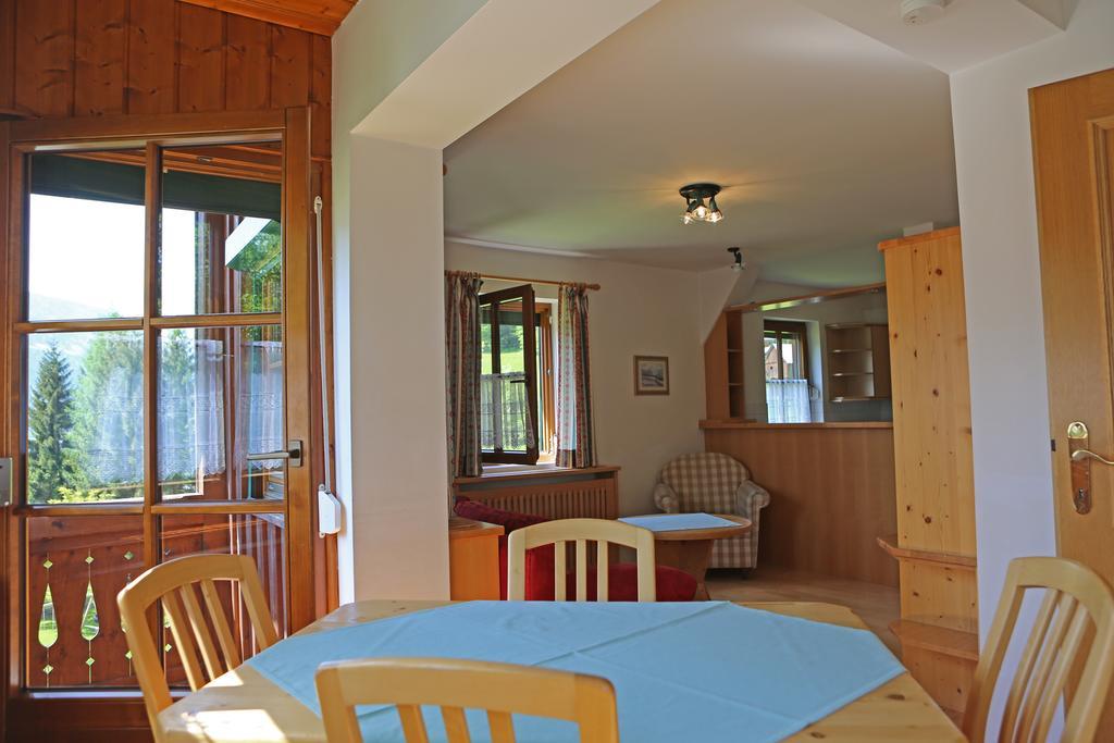 Appartementhaus Wehrenfennig Gosau Room photo