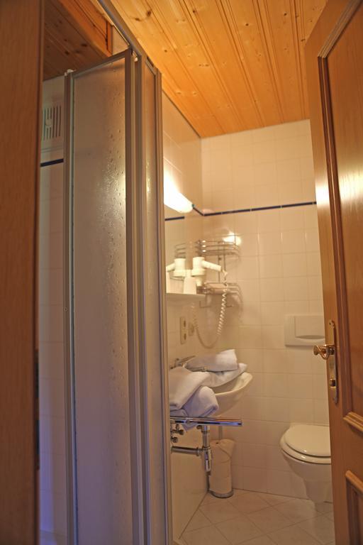 Appartementhaus Wehrenfennig Gosau Room photo